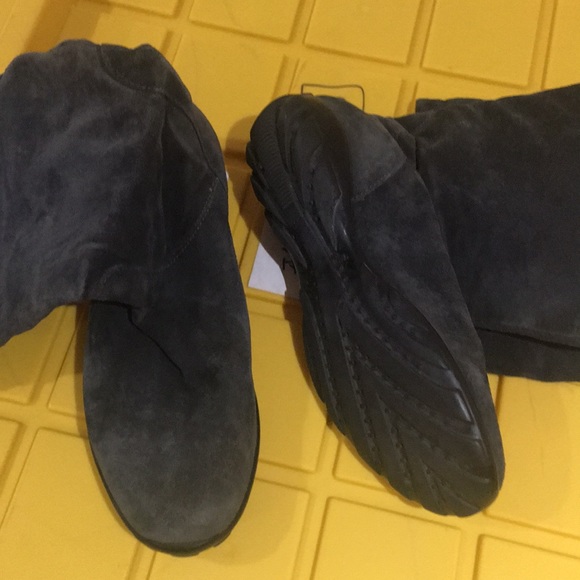 Nine West genuine suede leather grey tall boots - Picture 2 of 5